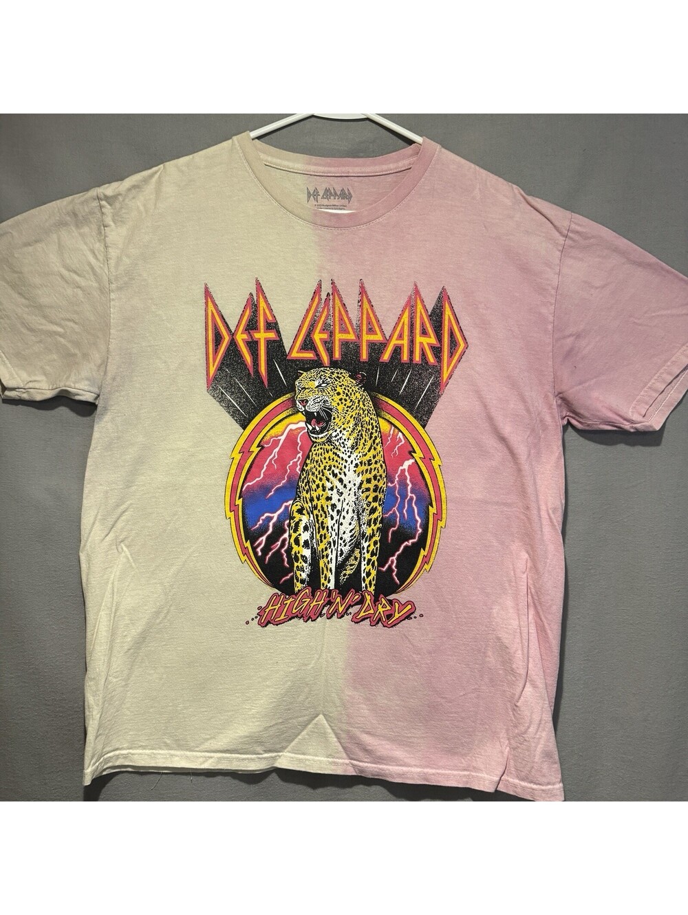 Def Leppard High N Dry Shirt XL Split Dye Tie Dye Rock Music Concert Casual